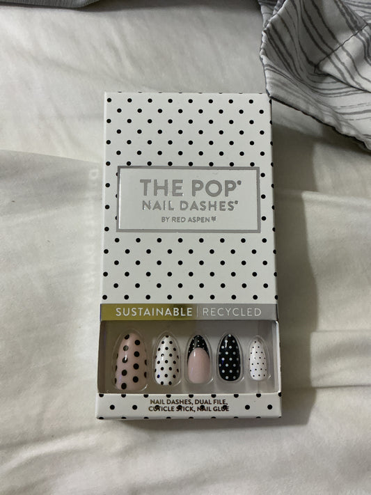 Dyneil’s Dots