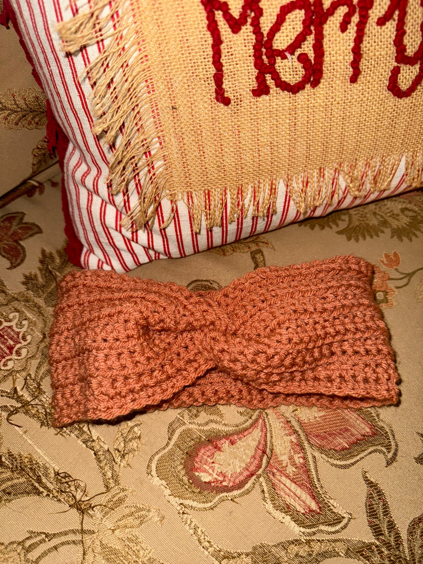 🍂 Rustic Luxe Crocheted Ear Warmer