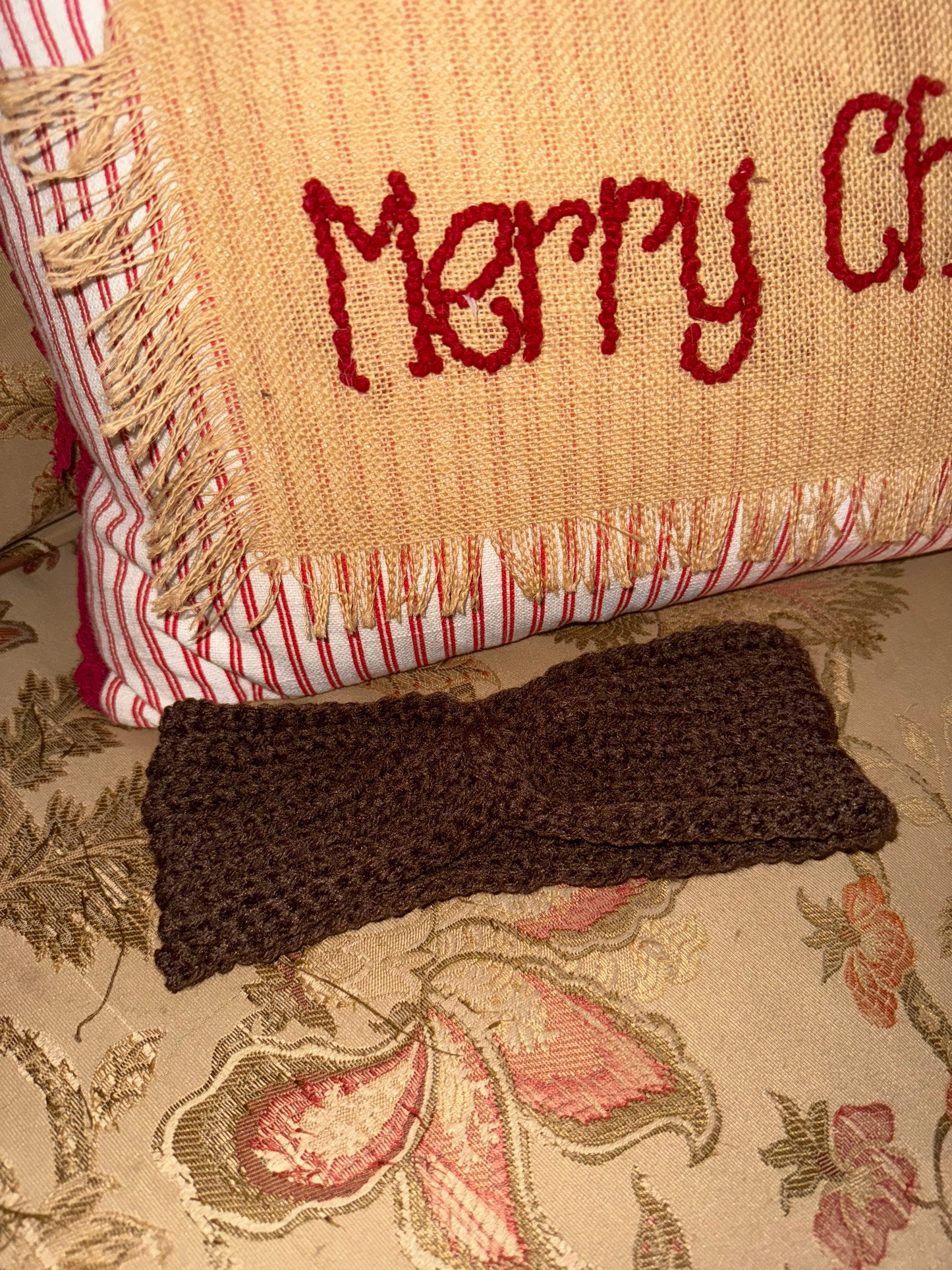 🌑 Espresso Luxe Crocheted Ear Warmer