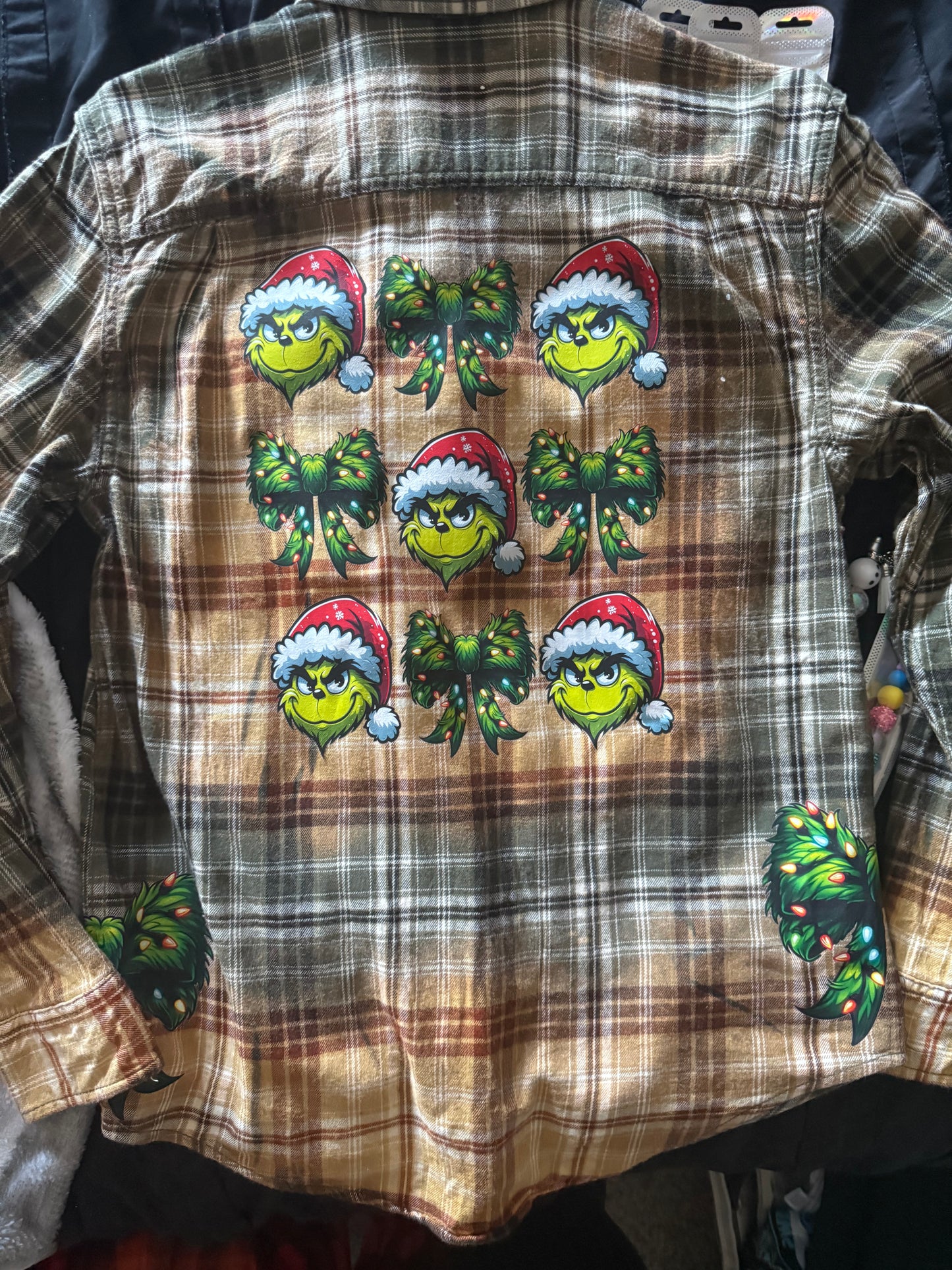 Grinchy Bows - Small